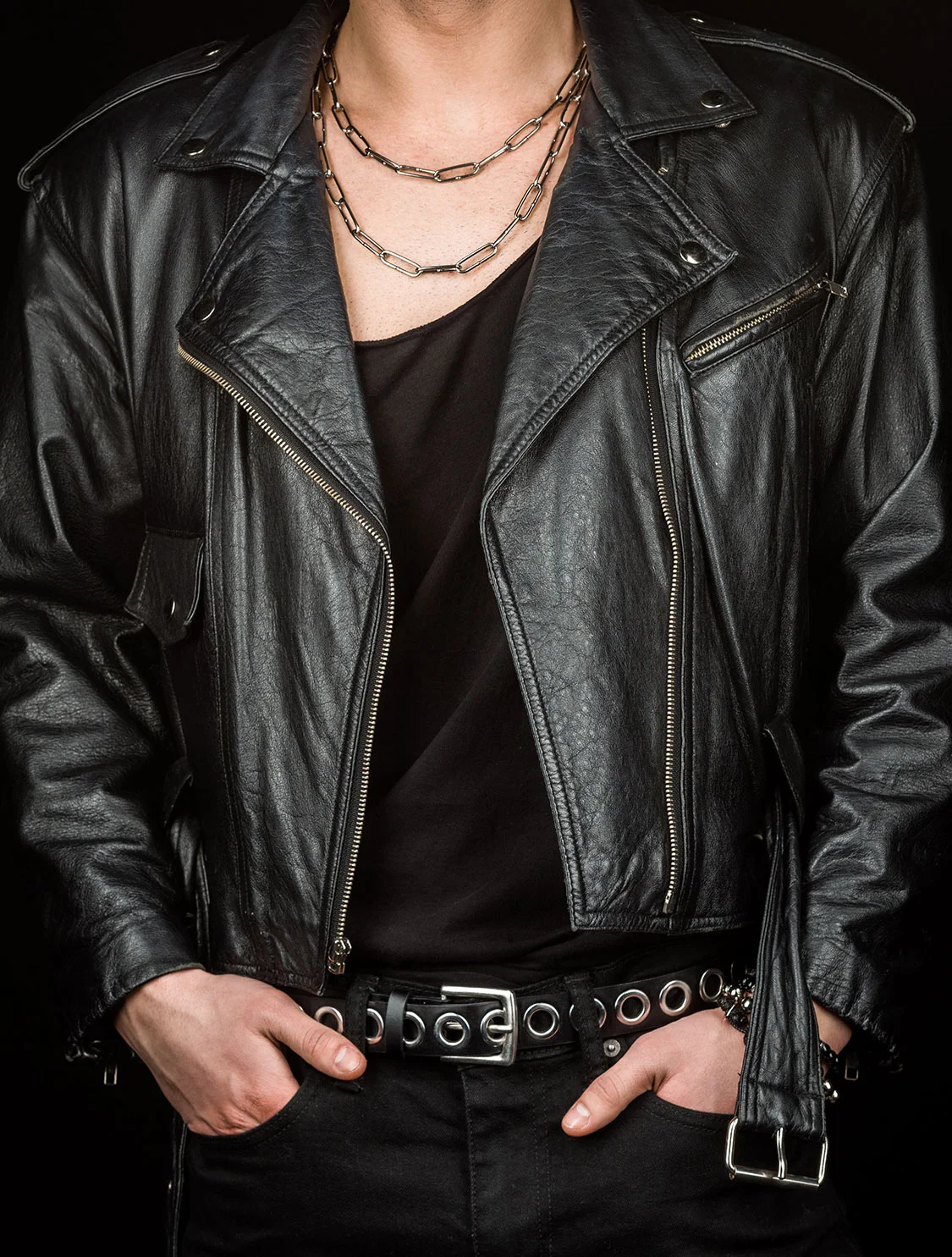 Leather jacket production02